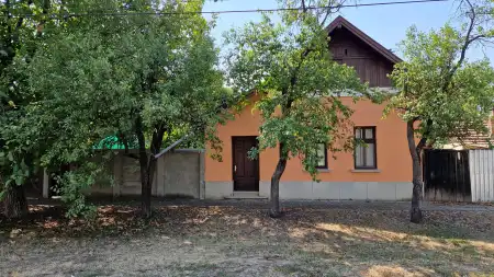 Eladó családi ház, Tótkomlós 3 szoba 120 m² 10.5 M Ft