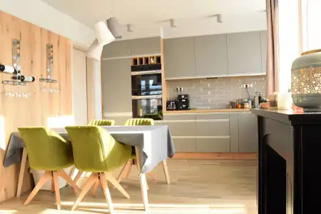 Eladó téglalakás, Orosháza 3 szoba 79 m² 55 M Ft