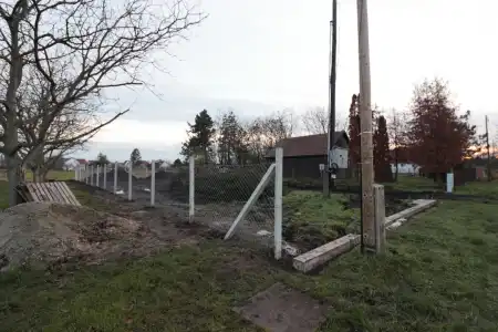 Eladó telek, Orosháza 540 m² 4.25 M Ft